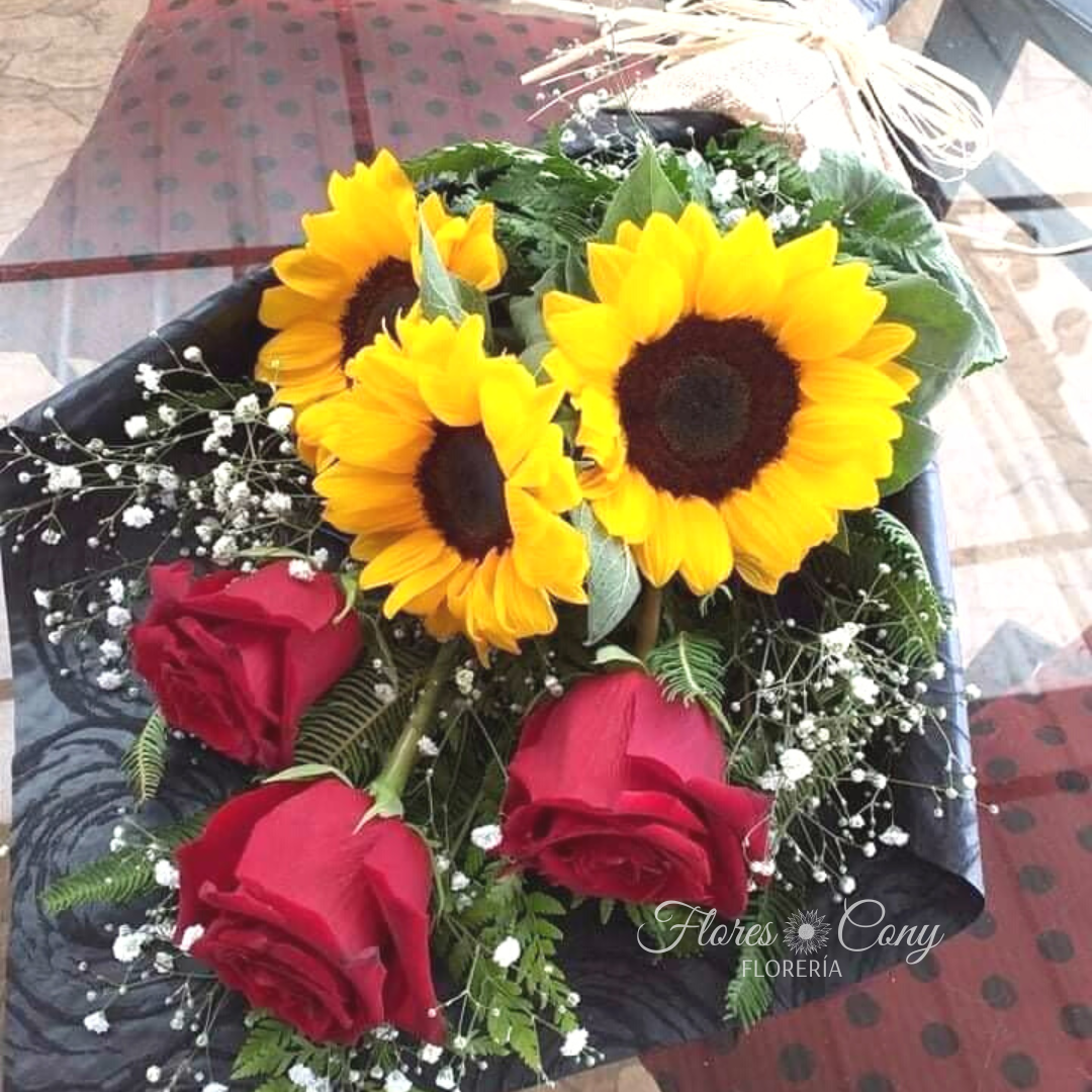 Ramo de rosas y girasoles