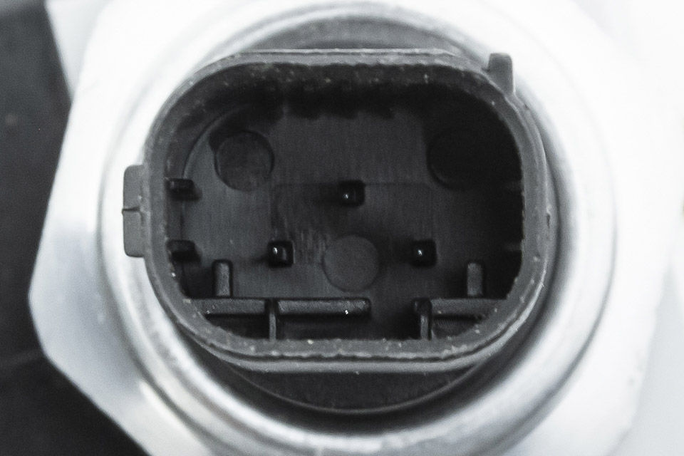 Thumbnail: NTY PNEUMATIC SYSTEM VALVE FOR MERCEDES S-CLASS (W220) 98-05 ZPZ-ME-000