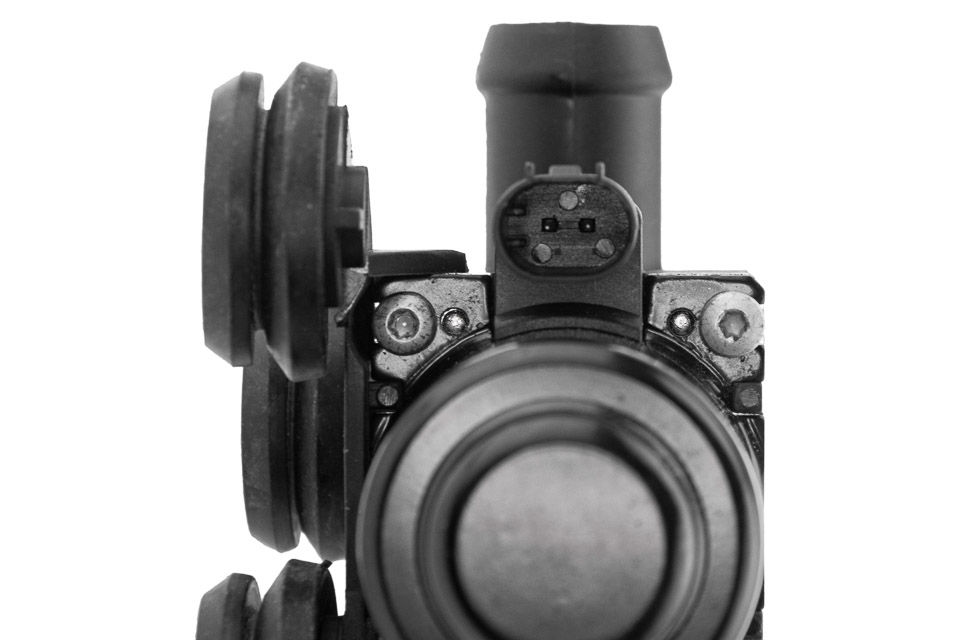 Thumbnail: NTY COOLANT CONTROL VALVE FOR BMW 3 04- X3 06- X5 06- X6 07- CTM-BM-052