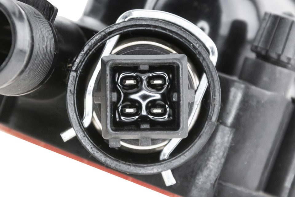 Thumbnail: NTY THERMOSTAT W/ COVER FOR ENG. 1.9DCI MEGANE II 01-, MEGANE III 08- CTM-RE-050