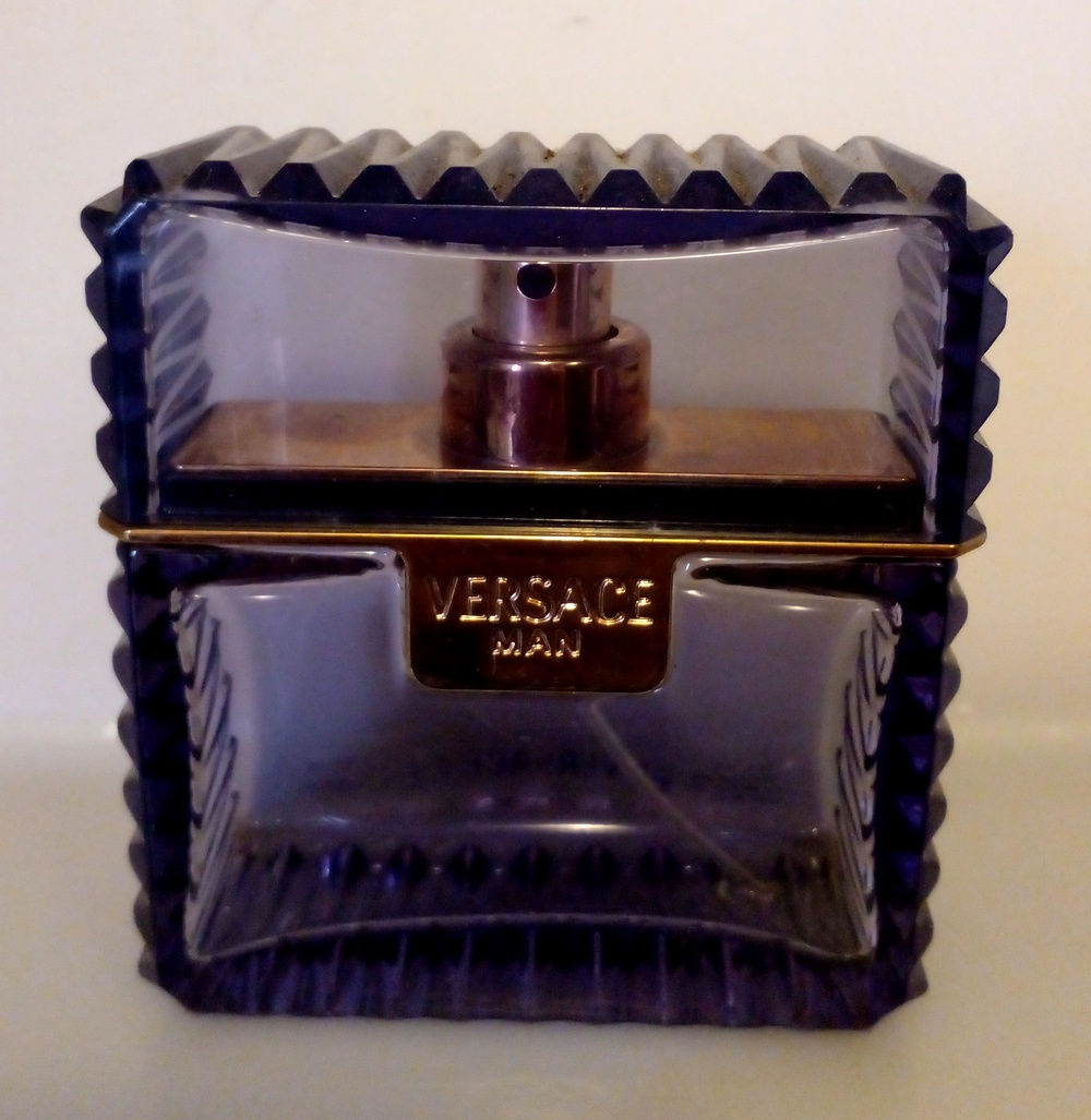 Frasco de Perfume Versace Man (Vazio)