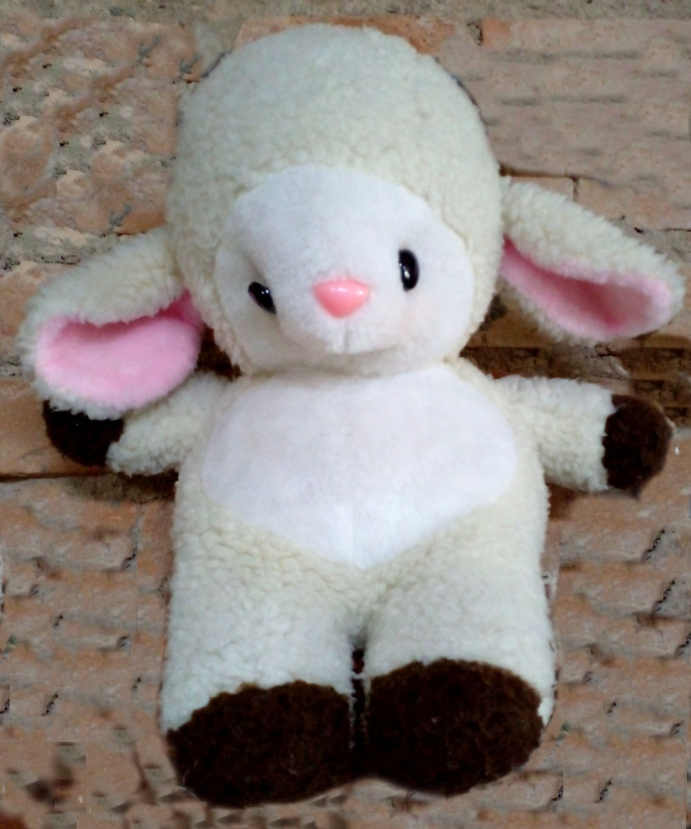 Carneiro de Pelúcia