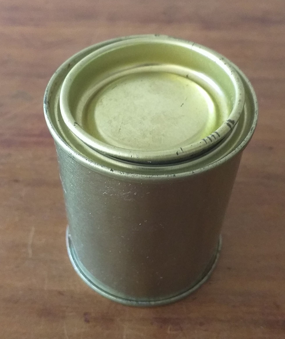 Miniatura: Lata Pequena