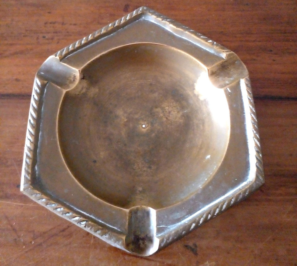 Miniatura: Cinzeiro Sixty