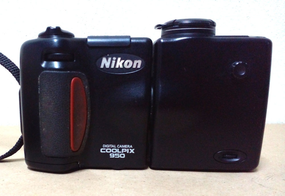 Câmera Nikon Coolpix 950