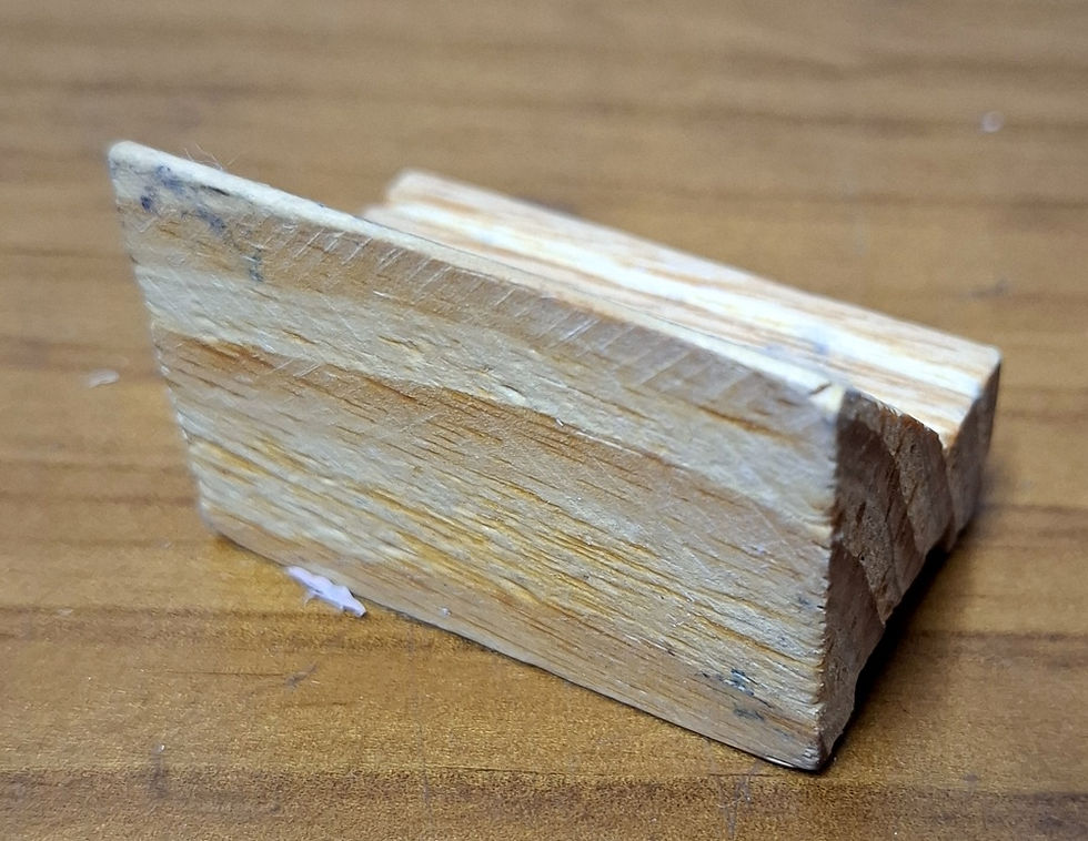 Miniatura: Conjunto de Banco e Cadeiras