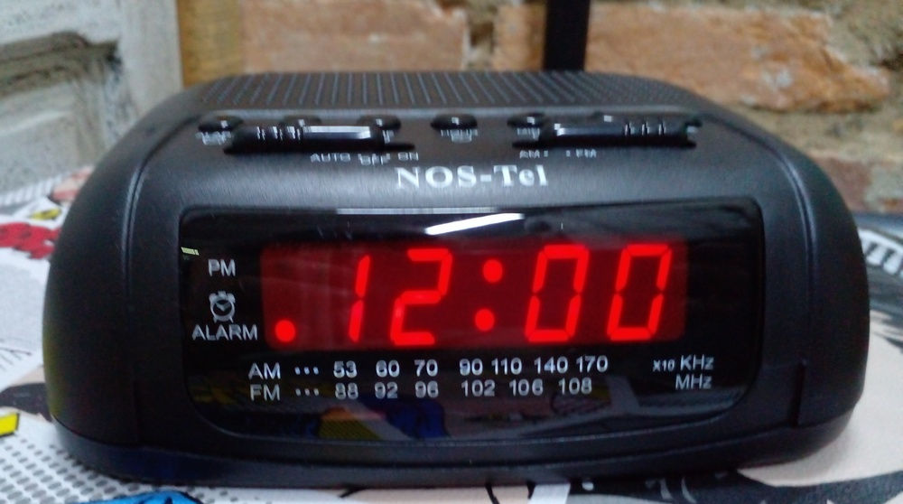 Rádio Relógio Nos-Tel RR-101