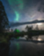 Revontulia Särkitunturilla elokuussa 2021.