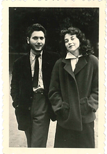 Claude et Jeanine Tresmontant au jardin du Luxembourg, 1959