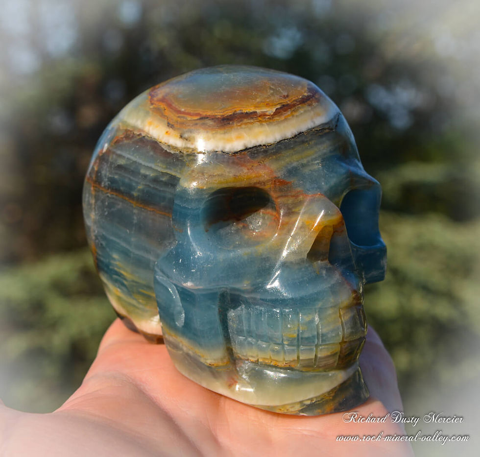 Miniature : Crane de Cristal en Onyx Bleu gemme (Variété d'Agate) "Le Canal"