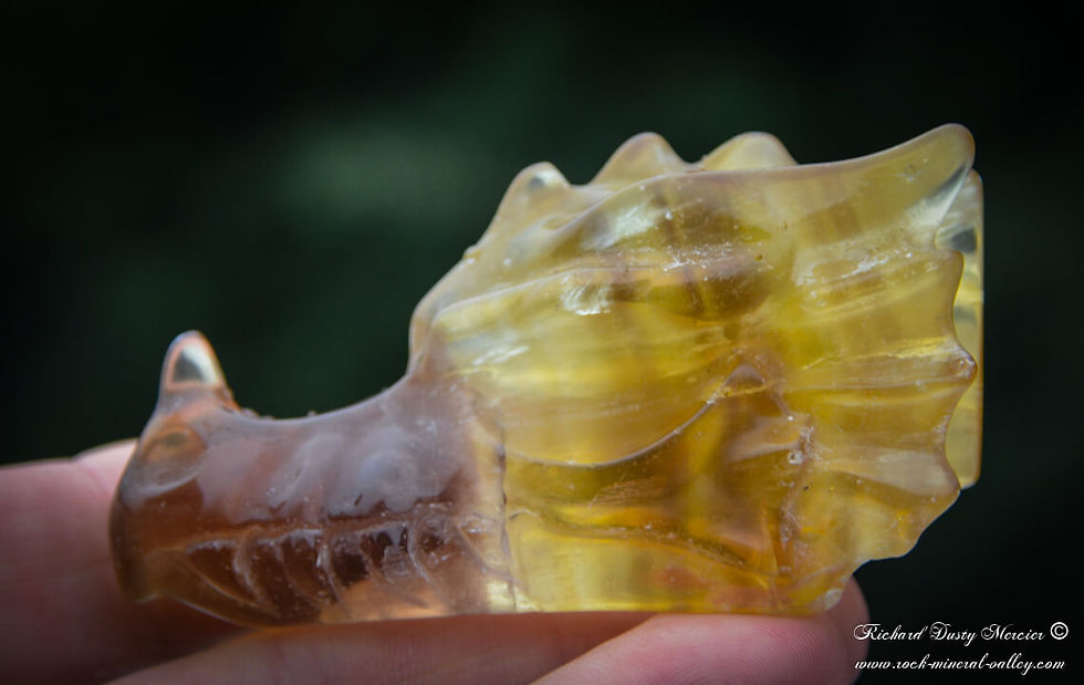 Miniature : Crane de Cristal Dragon en Fluorite Jaune