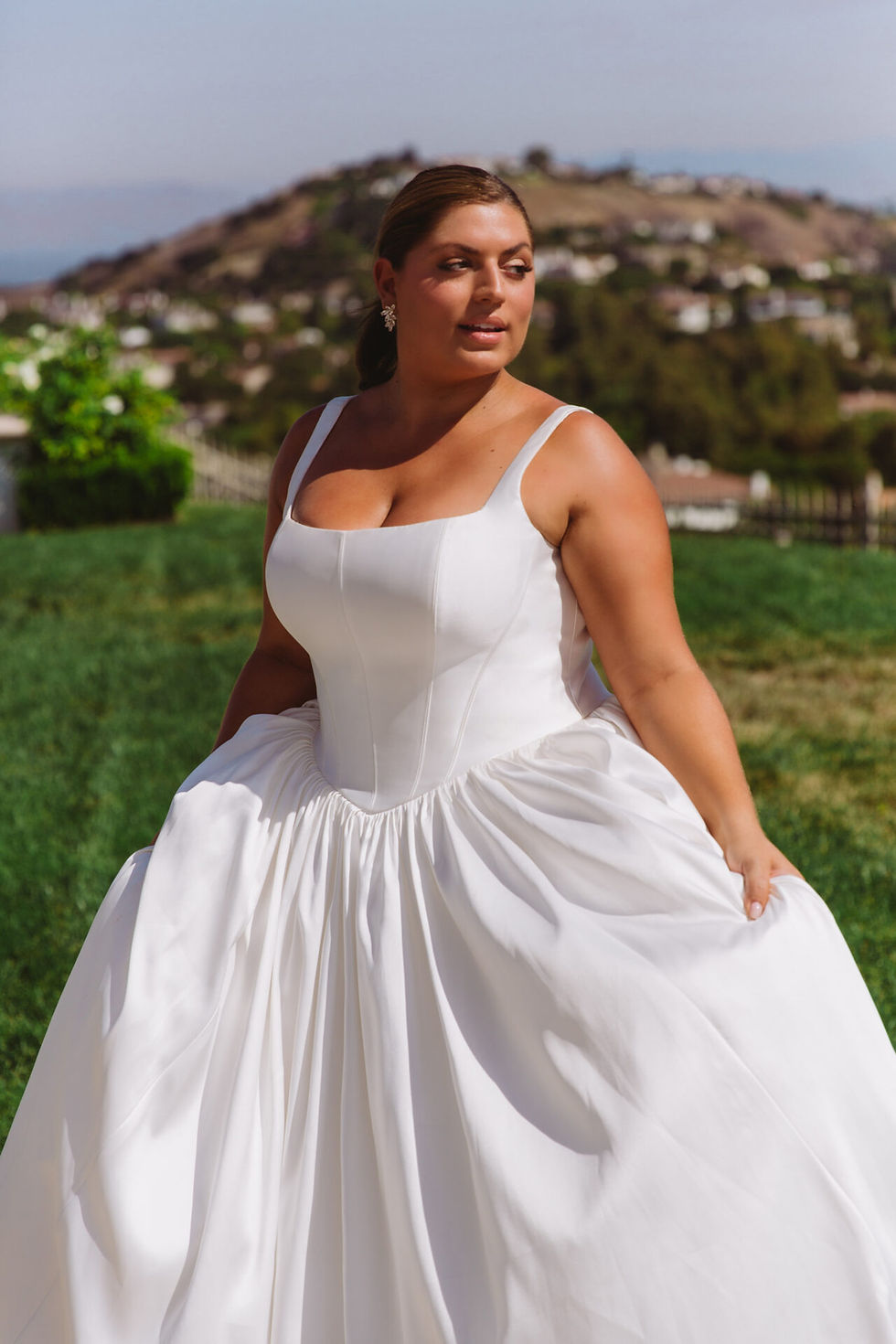 D4145-S24-INF-ESS-03-1280x1920