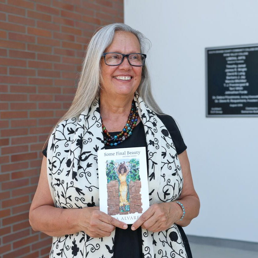 CA Writers Club of OC - Author Speaker Lisa Alvarez