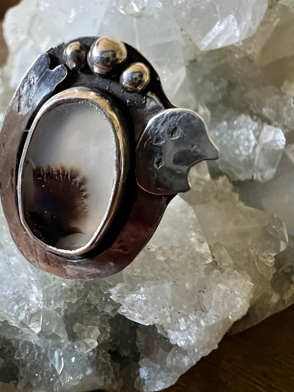 Thumbnail: Little Wanderer Ring with Cat
