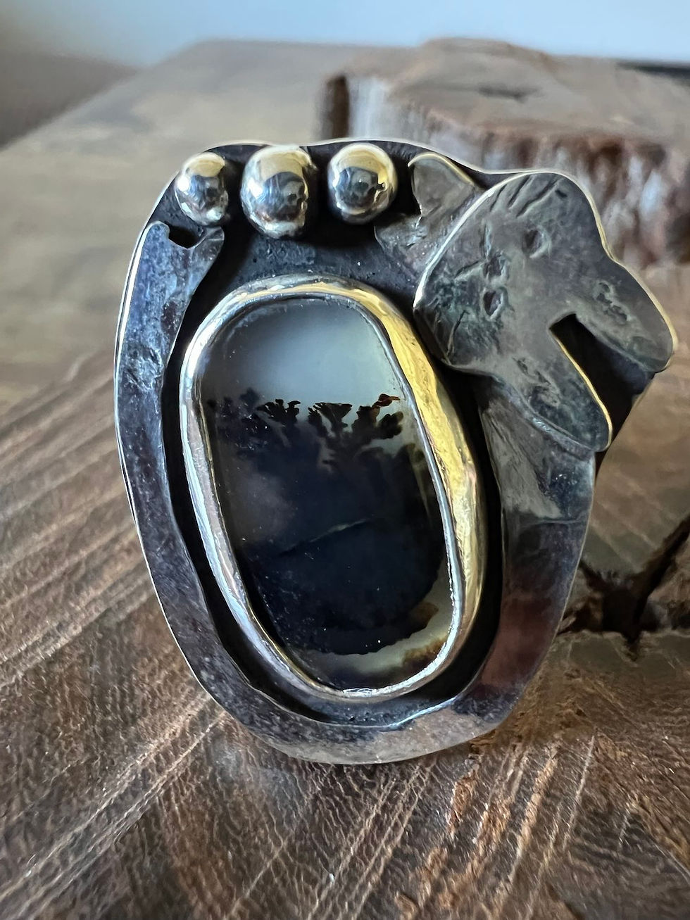 Thumbnail: Little Wanderer Ring with Rabbit