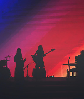 Musicos em quarteto que tocam diversos tipos de musicas e estilos para o seu evento