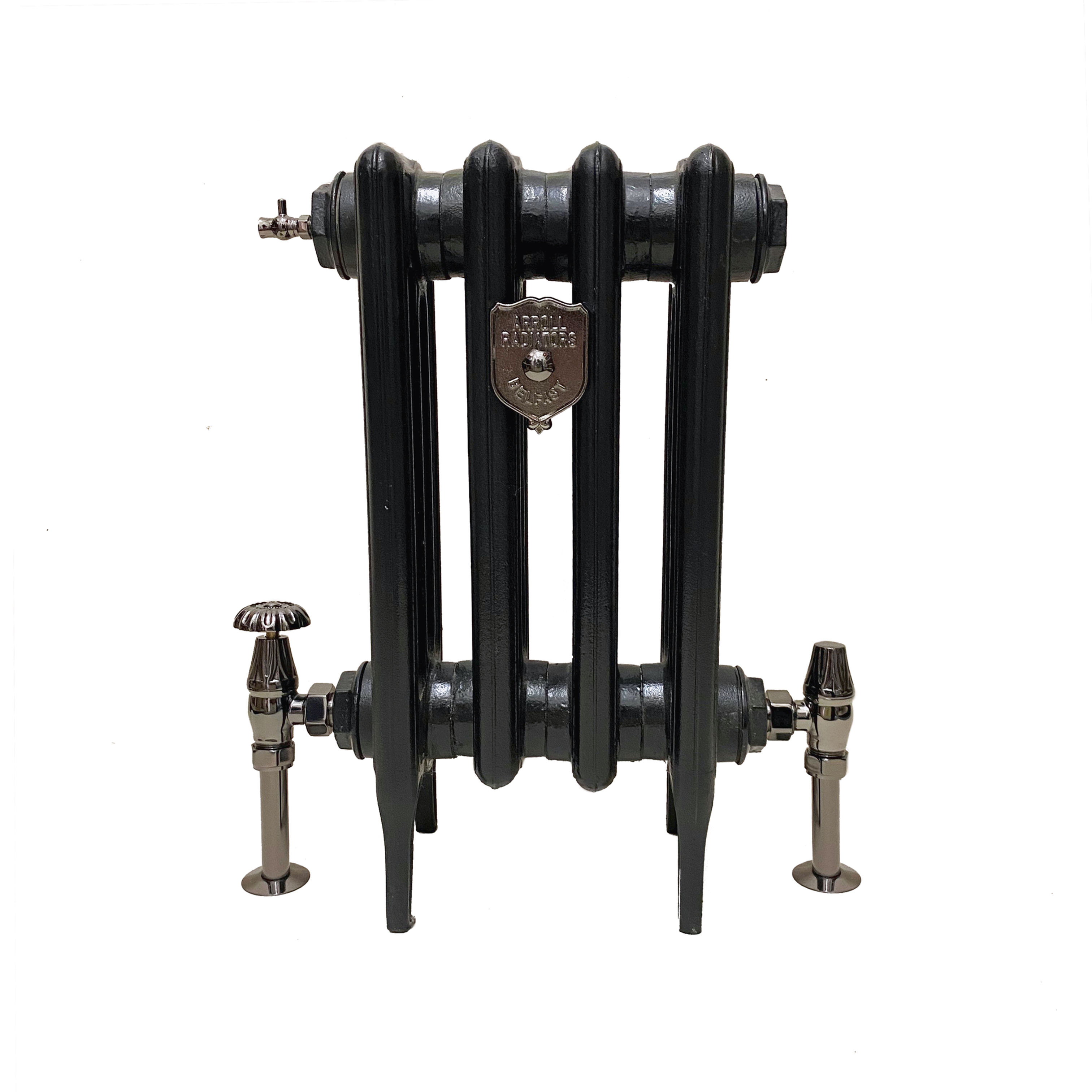 Selsey UK10 Manual Valve Radiator Pack | Arroll