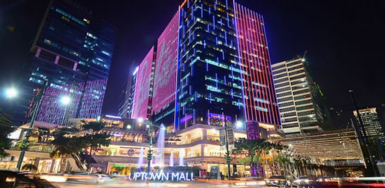 Uptown Mall_edited.jpg