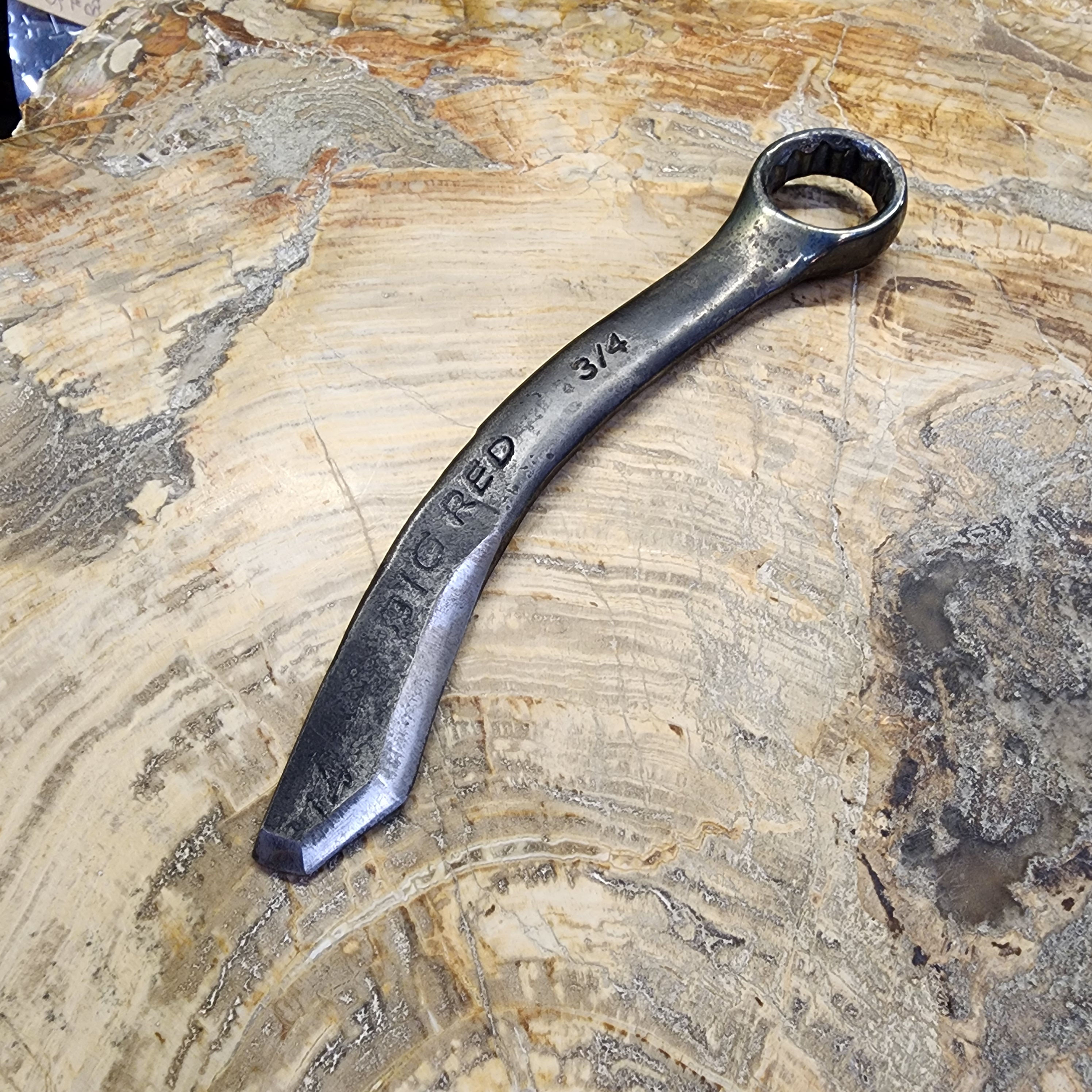 custom metal knife forged from box end wrench tool