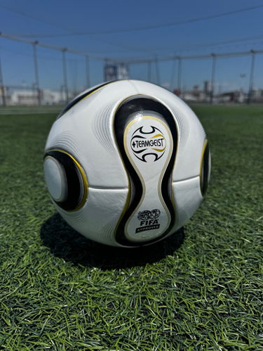 adidas チームガイスト 【公式球】【未開封】【新品未使用】【フットゴルフ】 5509000053795218_01_5131w.jpeg