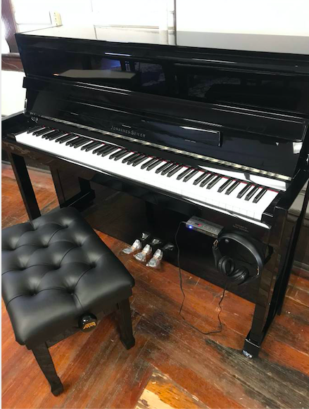 Seiler Silent Piano