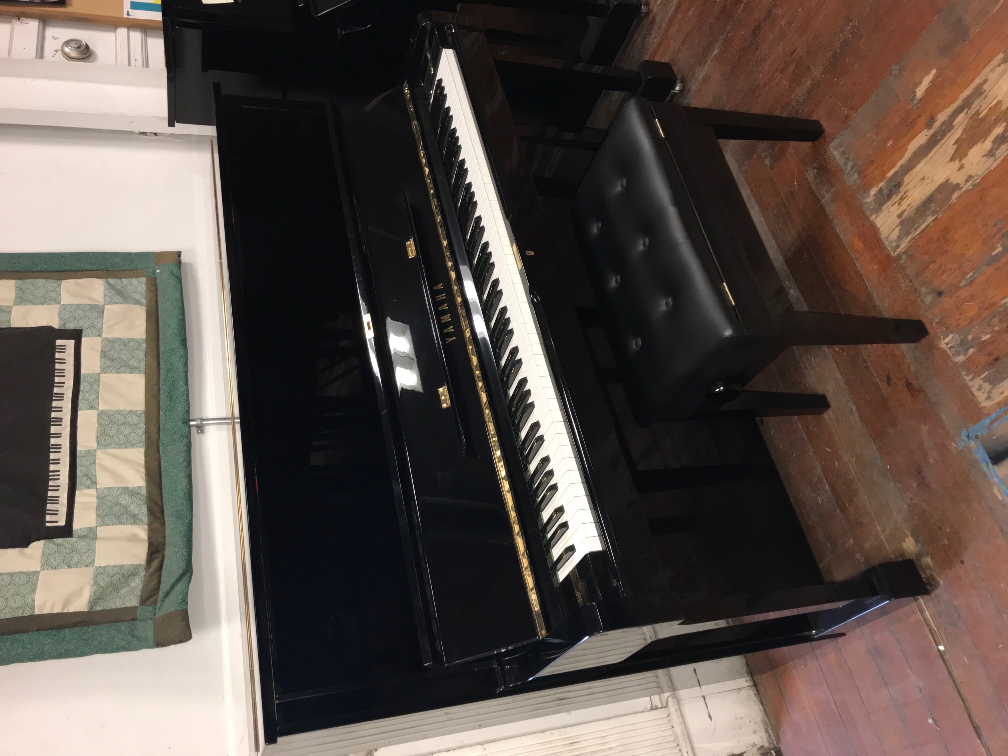 Yamaha U1 48"