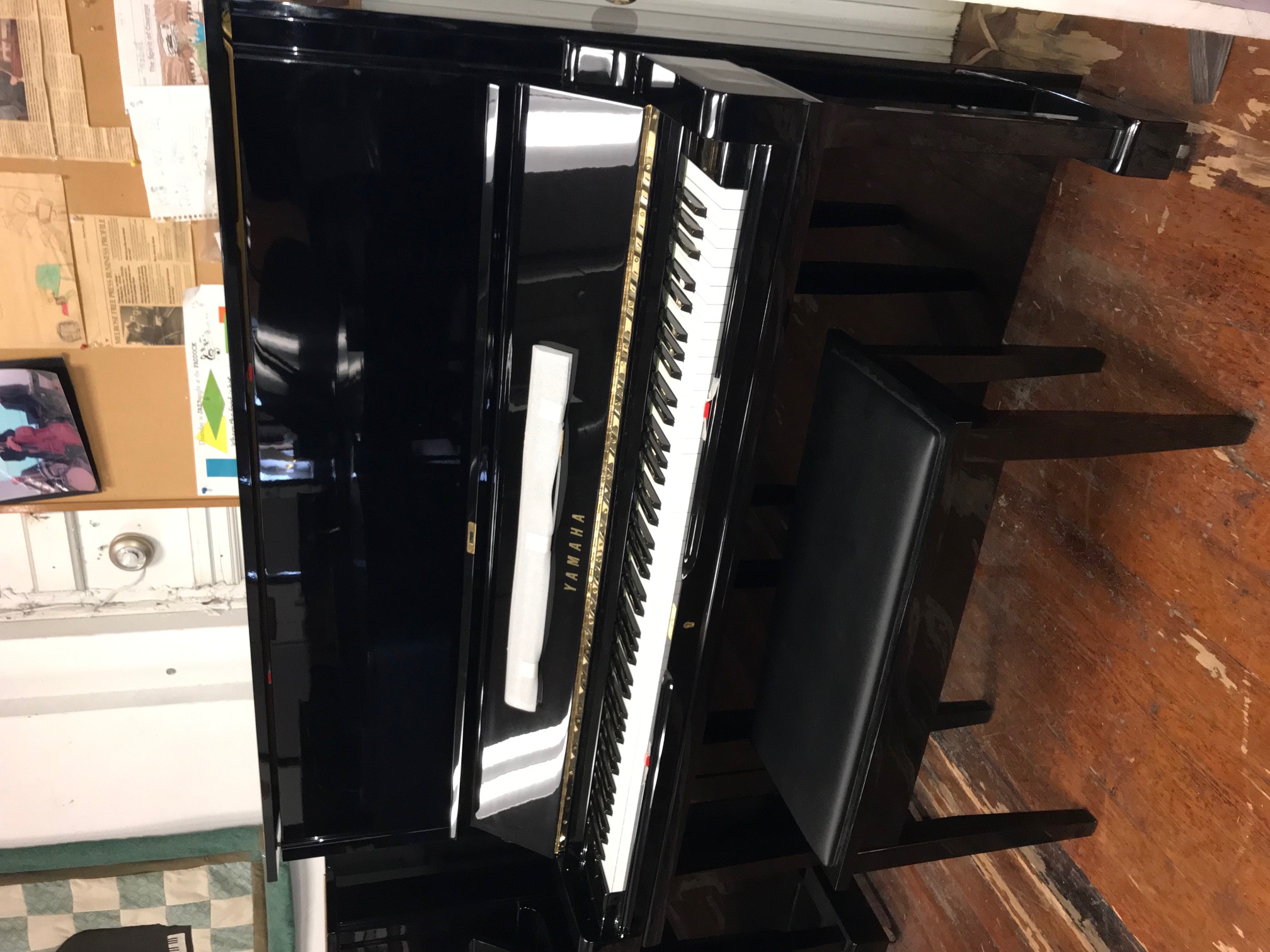 Yamaha U3 52"