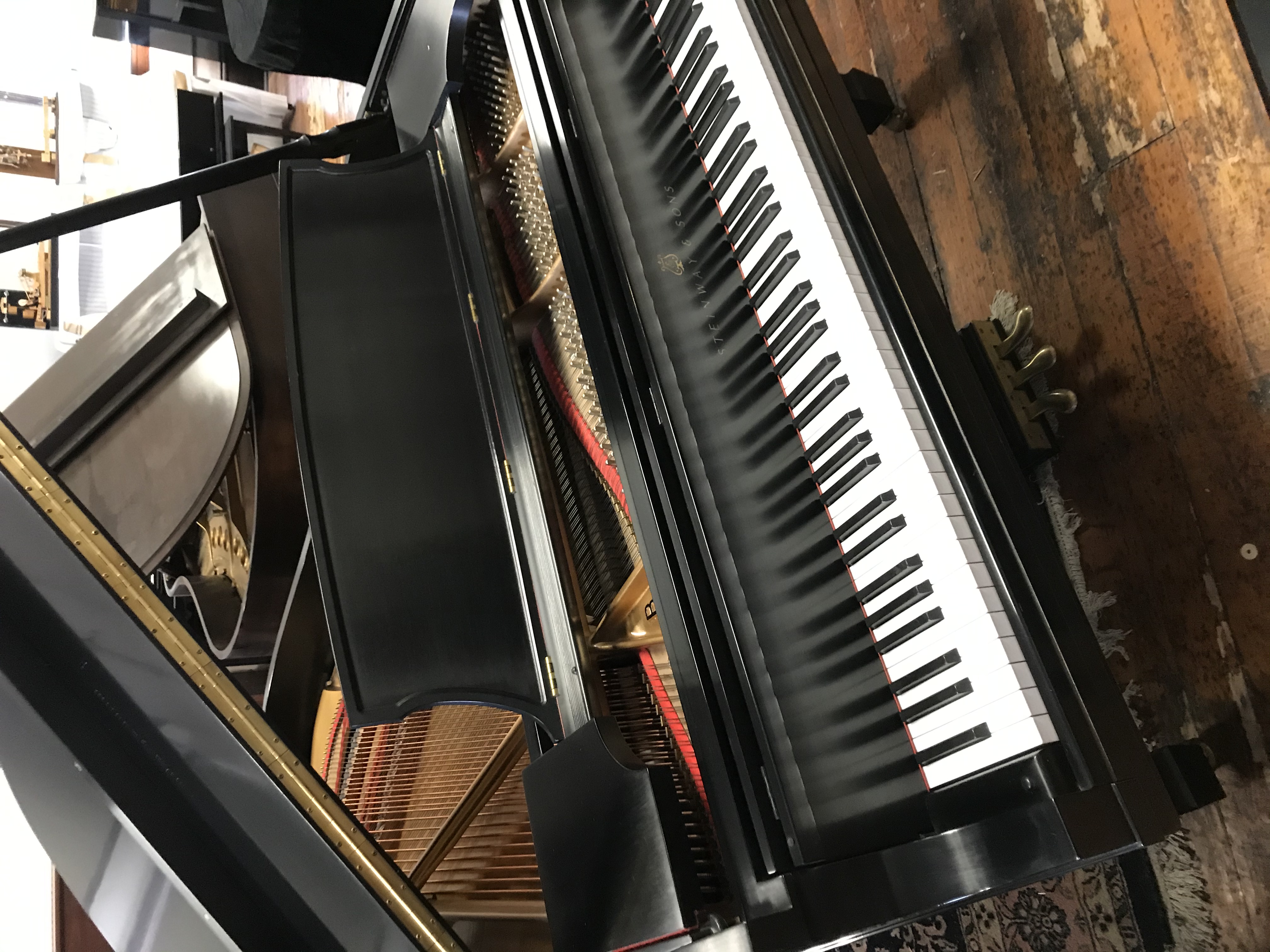Steinway & Sons Model B
