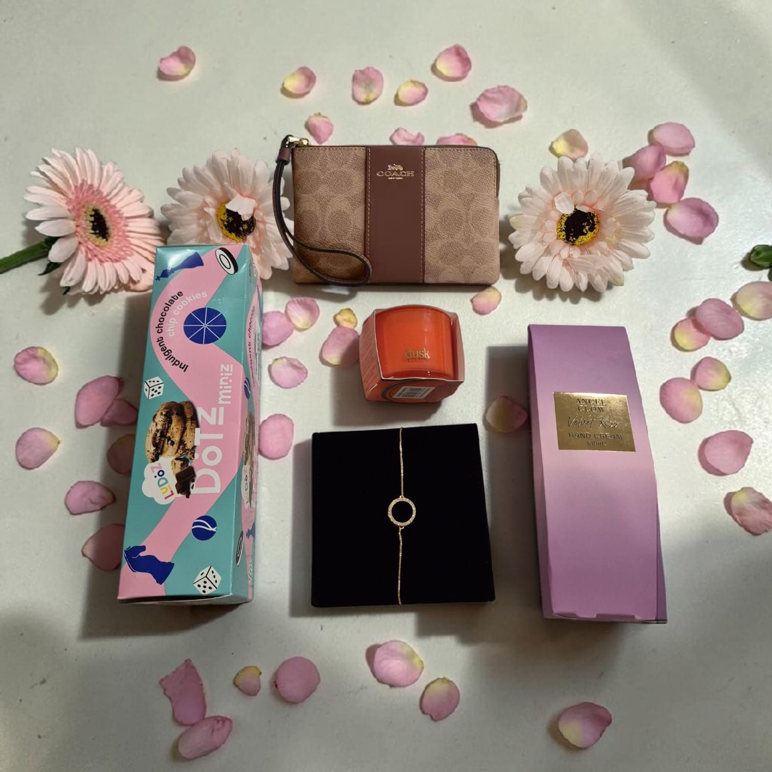 The Little Luxe Coach Treat - Radiance