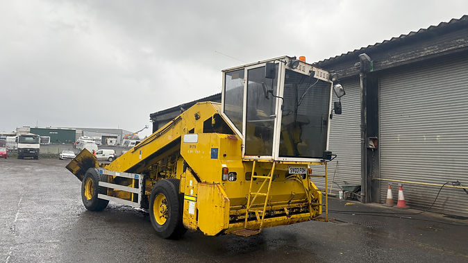 2003 Phoenix Mk7 Chipper