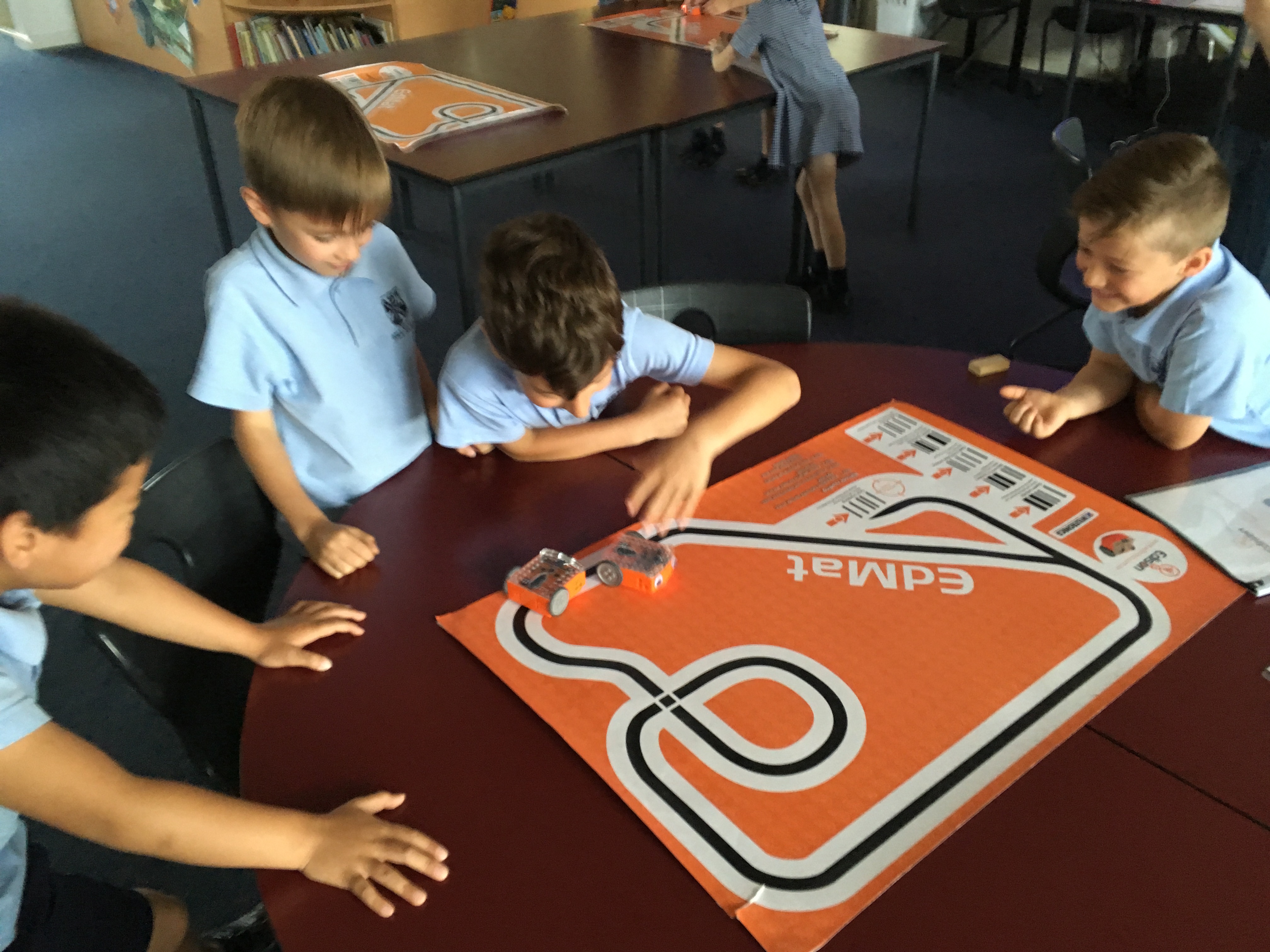 Grade 1/2 coding robotics incursion