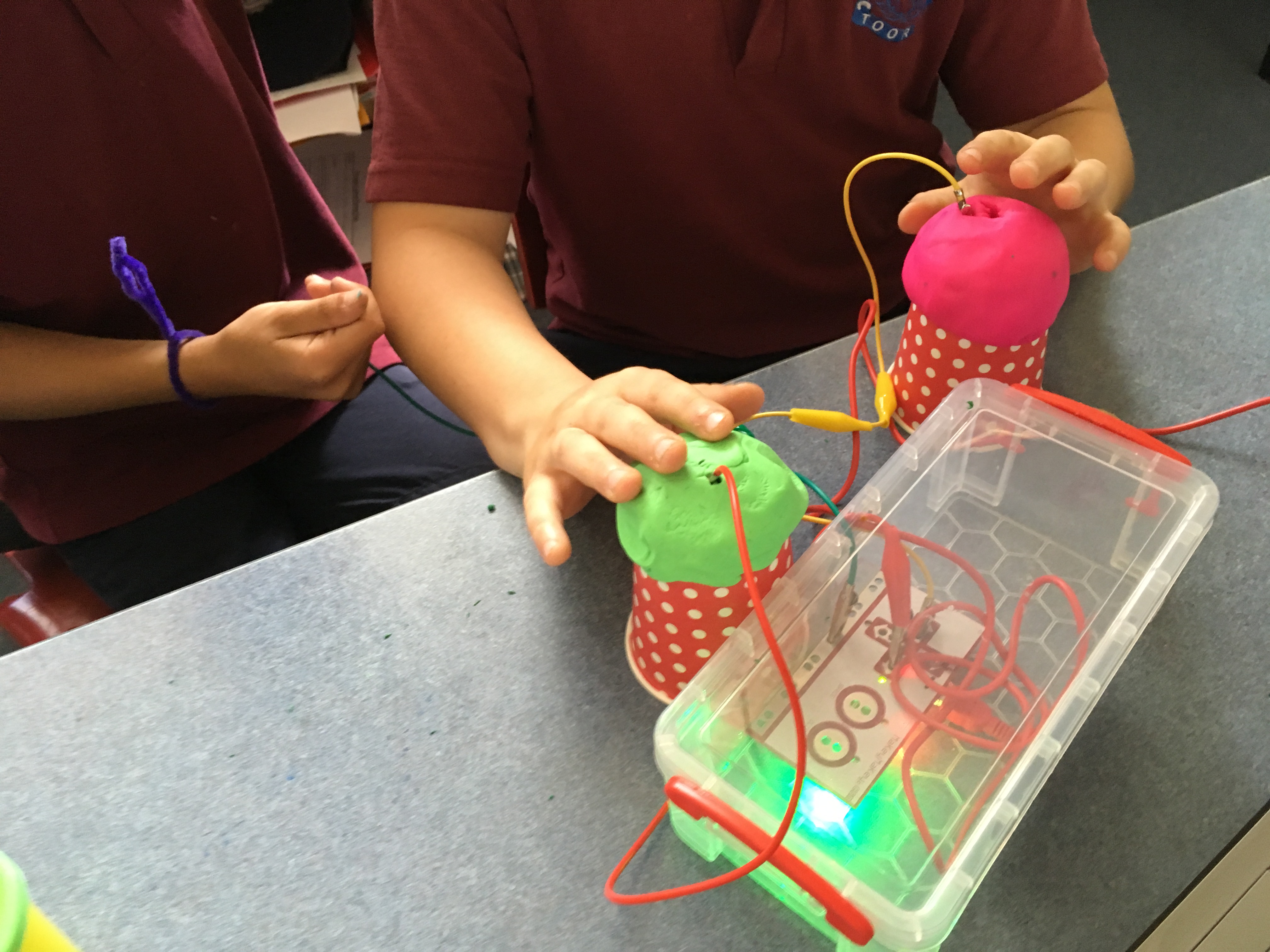 Scratch & makey Makey incursion