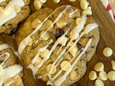 Giant Cranberry White Chip Oatmeal Cookies - A Great Grab and Go Wisconsin Breakfast!