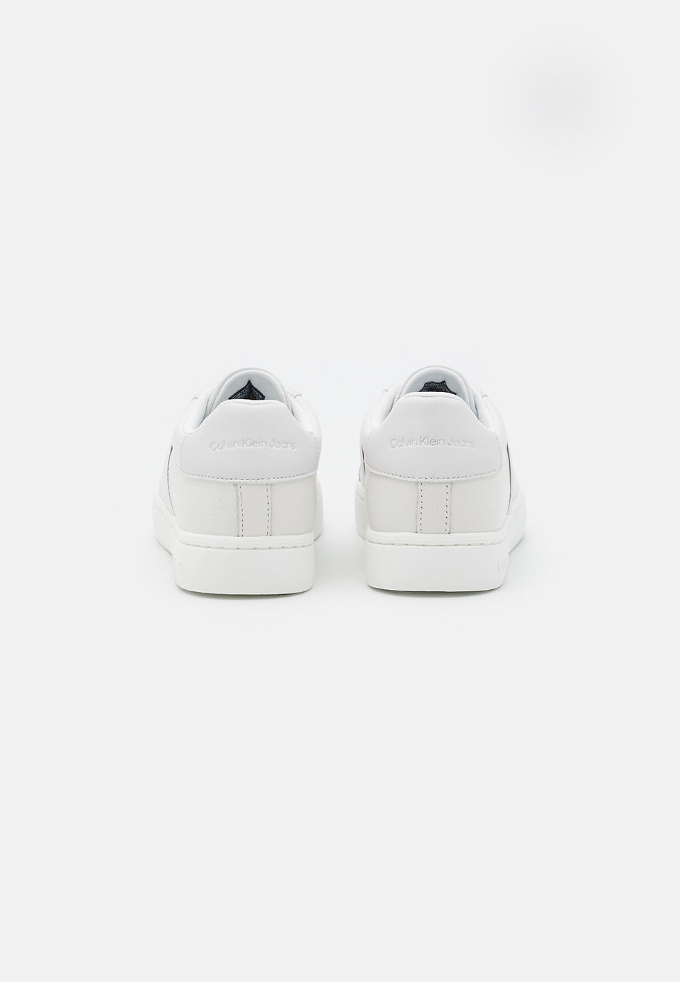 תמונה ממוזערת: Calvin Klein women sneakers