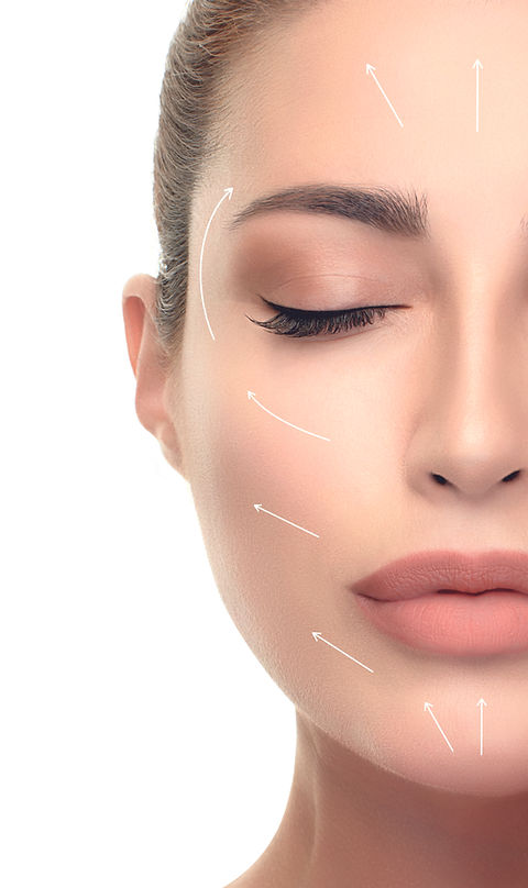 Frauengesicht mit Markierungen, Schönheit, Wellness und Anti-Aging-Konzept, weiss.