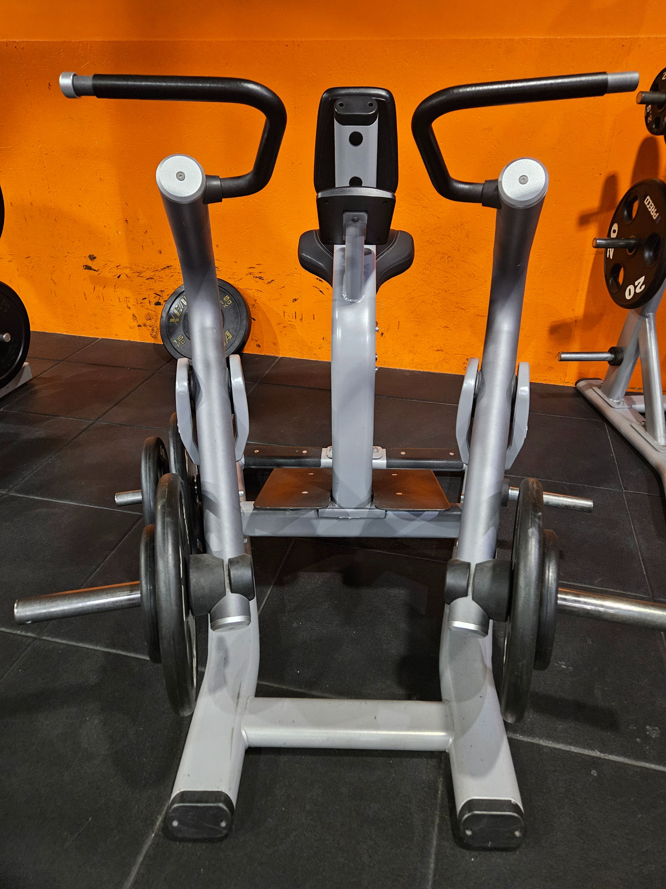 Tirage horizontal / Seated row Precor Vitality