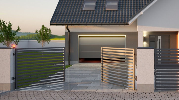 
La porte télécommandée de garage s'ouvre en douceur d'une simple pression sur le dispositif, offrant un accès pratique et sécurisé à l'espace de stationnement. Son mécanisme motorisé assure une ouverture rapide et silencieuse, ajoutant une touche de modernité à la gestion de l'entrée du garage.