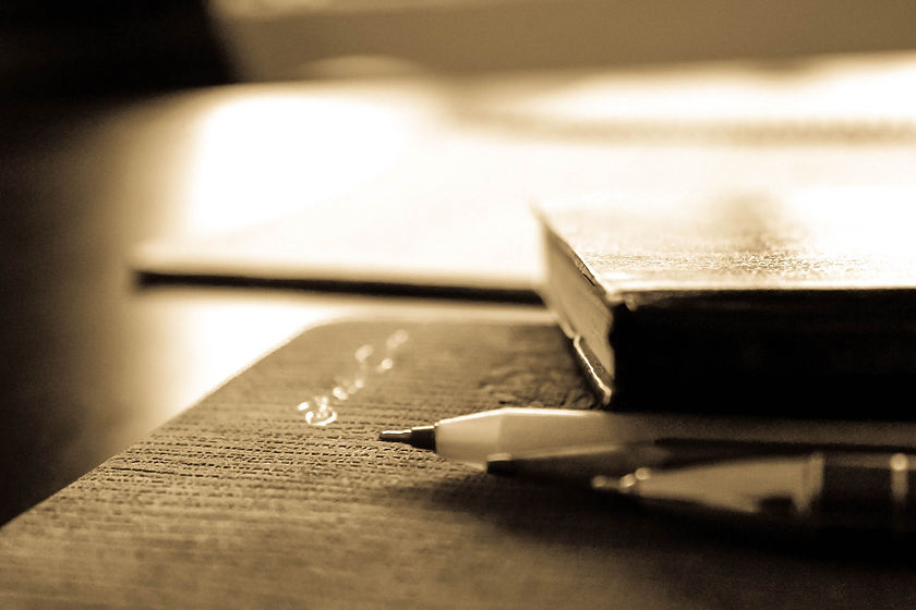 Book-and-pen-Background-2523015276.jpg