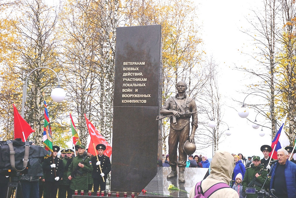 На открытии памятника