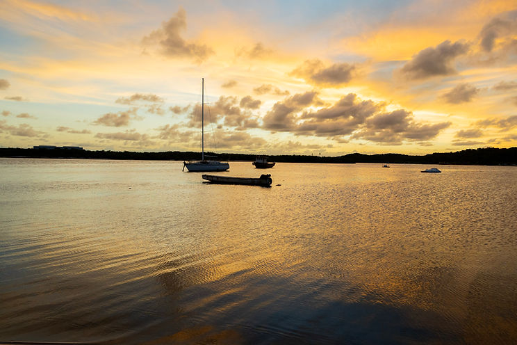 por do sol na praia -em recife