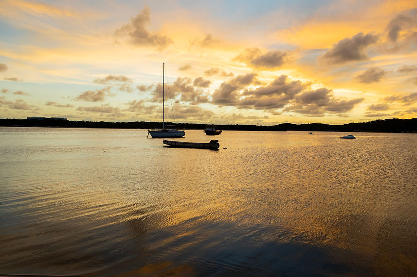 por do sol na praia -em recife