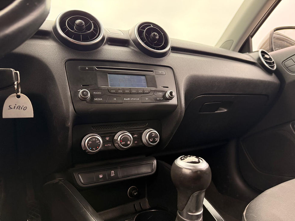 Miniatura: Audì. A 1 1.2 TFSI benzina km 180 mila