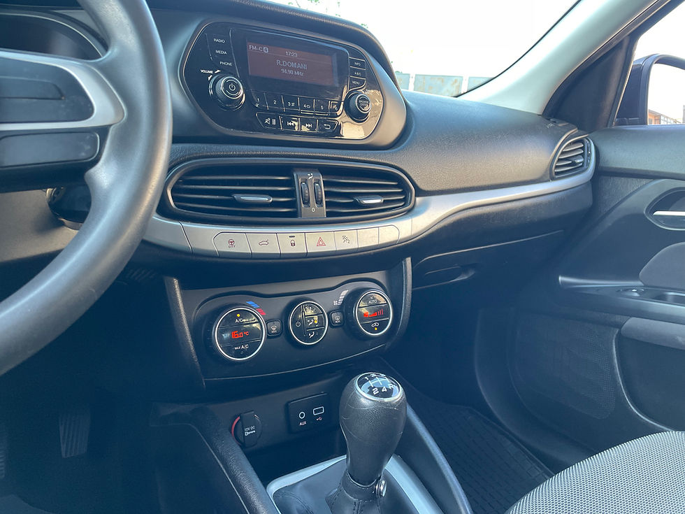 Miniatura: Fiat Tipo 1.3 MJT 95cv Euro6 Super Full Perfetta 2017