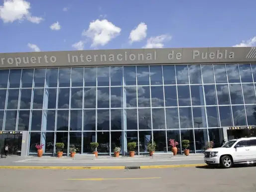 Modernización del Aeropuerto de Puebla, en suspenso por invasión de 124 hectáreas