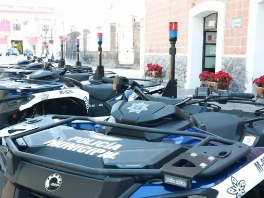 Ariadna Ayala entrega equipamiento policial por más de 27 mdp en Atlixco