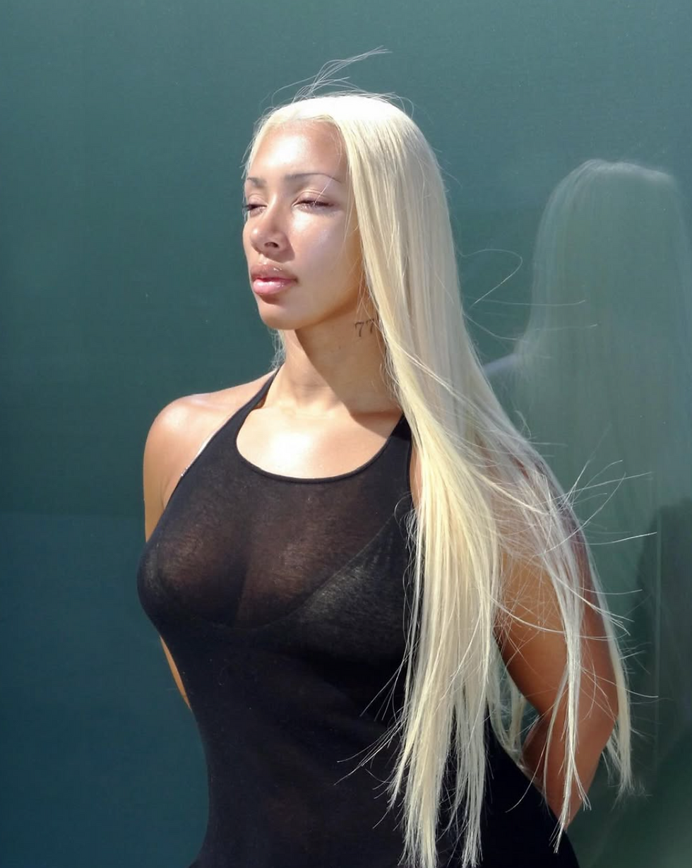 Naomi Sharon