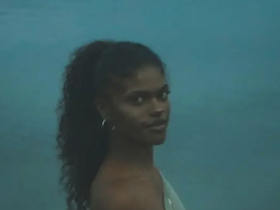 Lahlia Cole steps into her confidence on ‘Water Dreams'