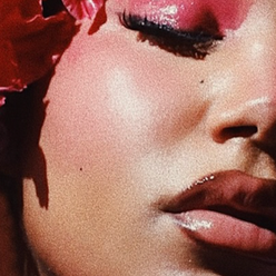 Leah Cleaver makes her mark with debut E.P 'Pushing Up Flowers'