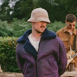 NEW: Maverick Sabre - Lay Down On Me