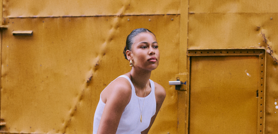 jael introduces her world with soul-baring debut E.P 'Mama Says’